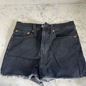 Nwot women’s high rise shorts